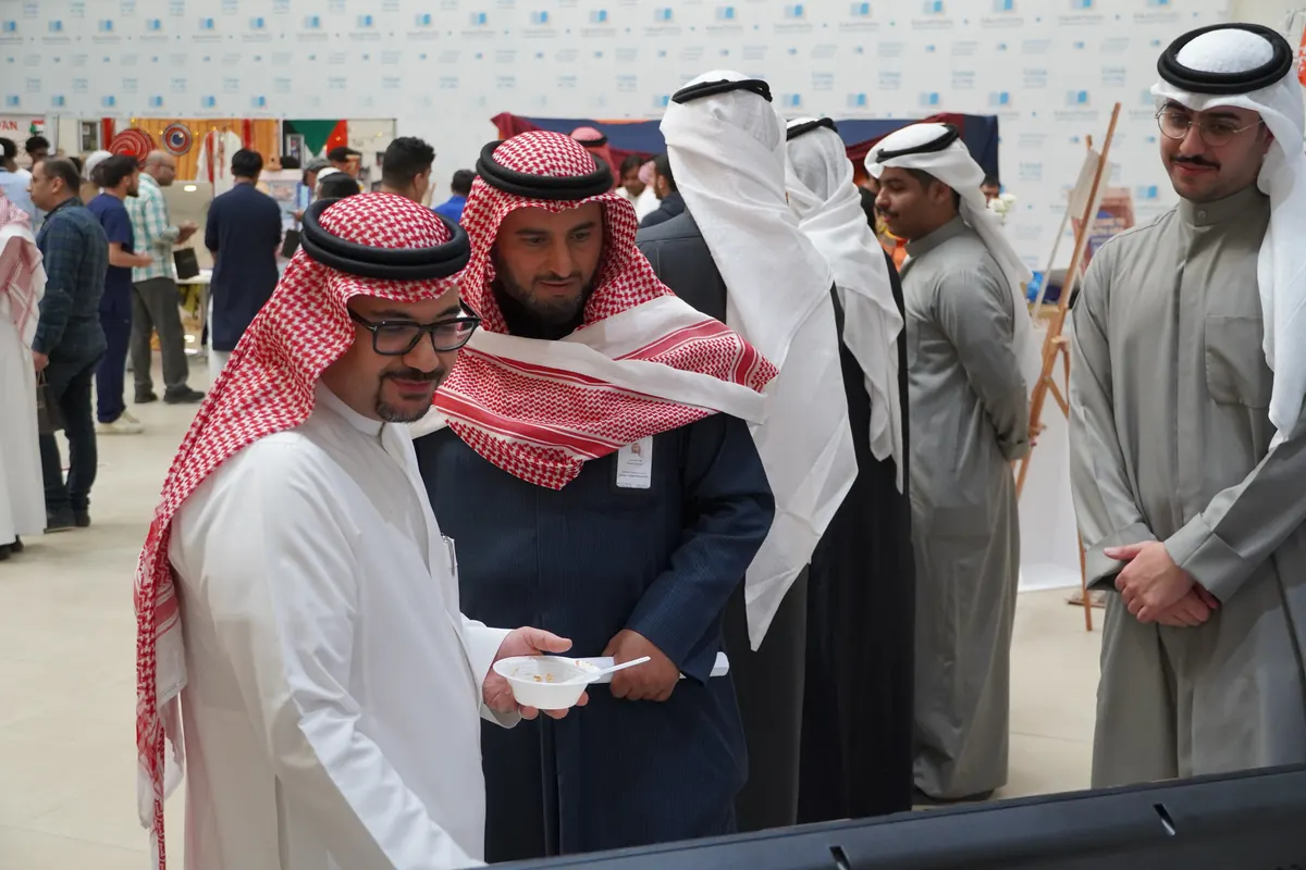 شراكات وتعاون