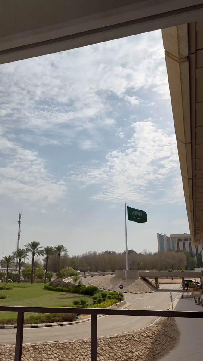 مشاهد من مشاركة #جامعة_المعرفة في المؤتمر الدولي السابع للإعاقة والتأهيل، لاستعراض إسهاماتها في مجالات التعليم الصحي والبحث والابتكار، ودعم تطوير خدمات التأهيل وتحسين جودة الحياة.